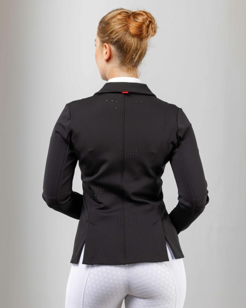 Outfit: Jacket Elastic Pro Performance + Competition Shirt Lightweight + REGGINGS® R1+ Socks