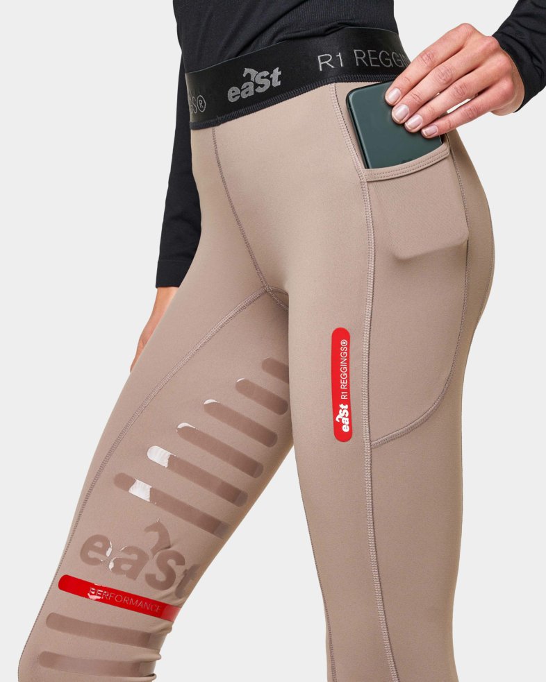 Outfit: Mesh Shirt + REGGINGS® R1