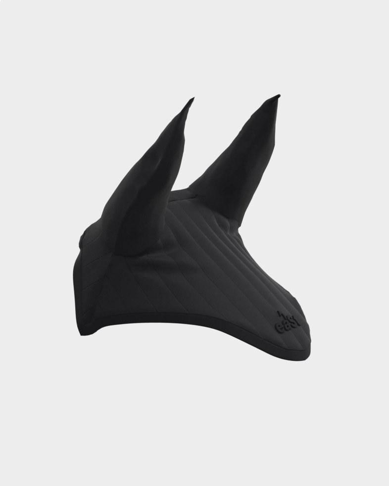 Outfit: Saddle Pad Pro + Ear Net Pro +  R2 Performance + Competition Shirt Classic