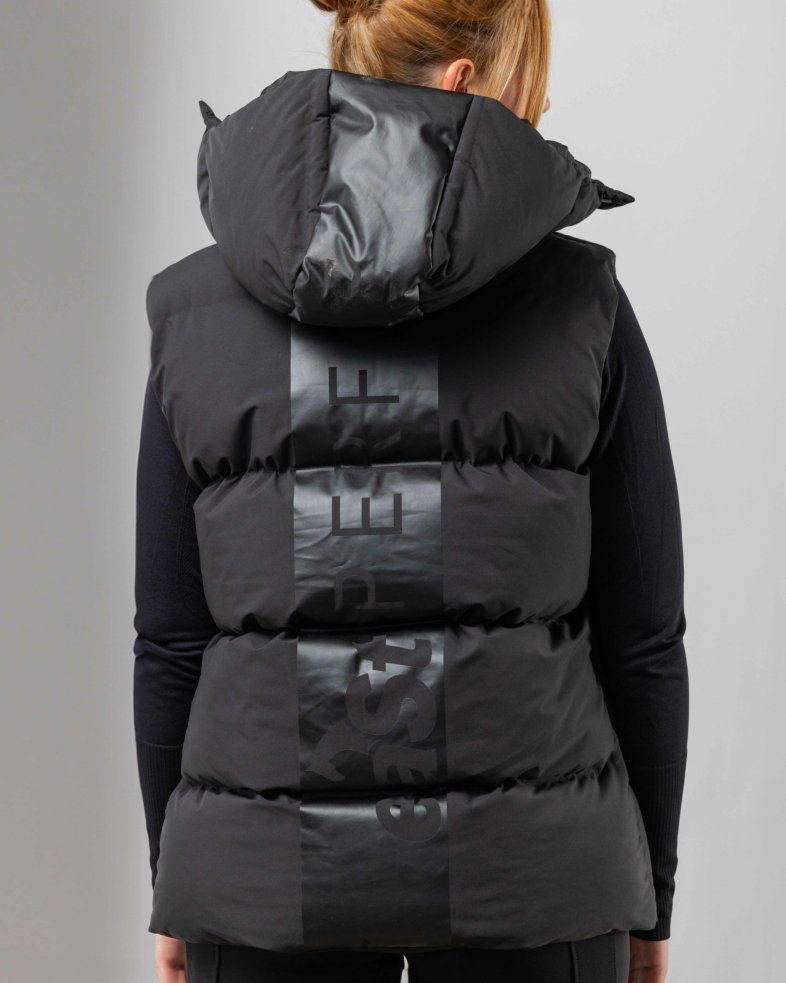 eaSt Performance Puffy Vest - black