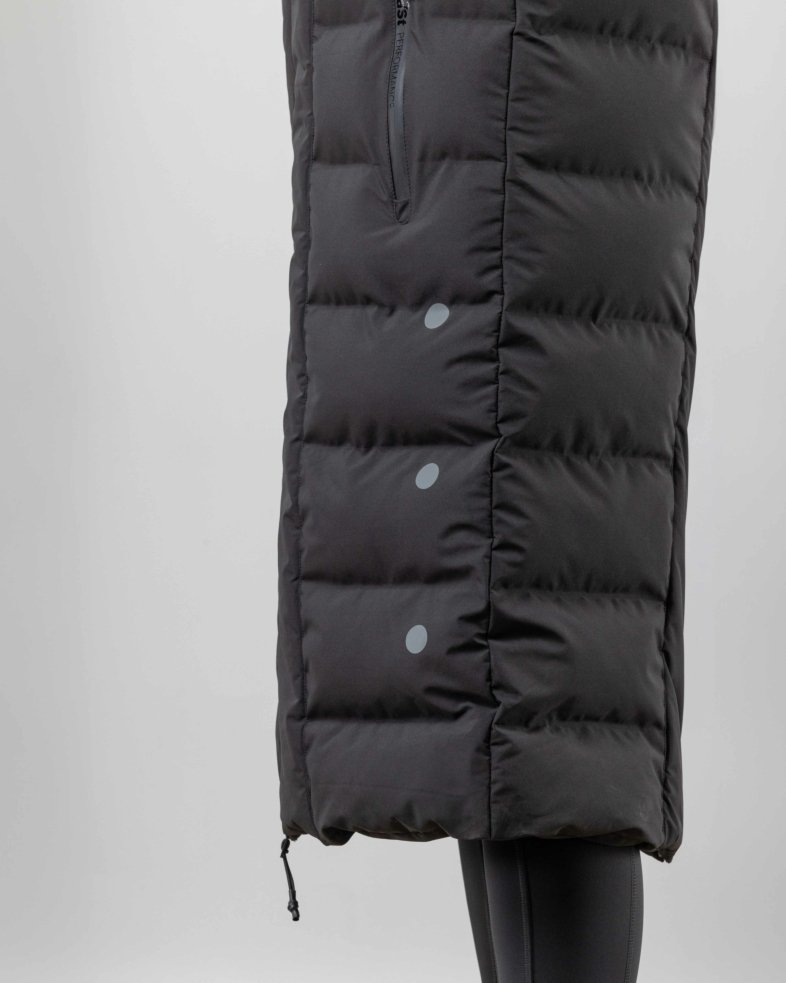 eaSt Performance Long Puffer Coat - black