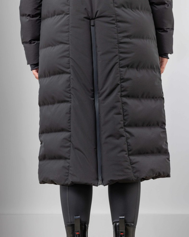 eaSt Performance Long Puffer Coat - black